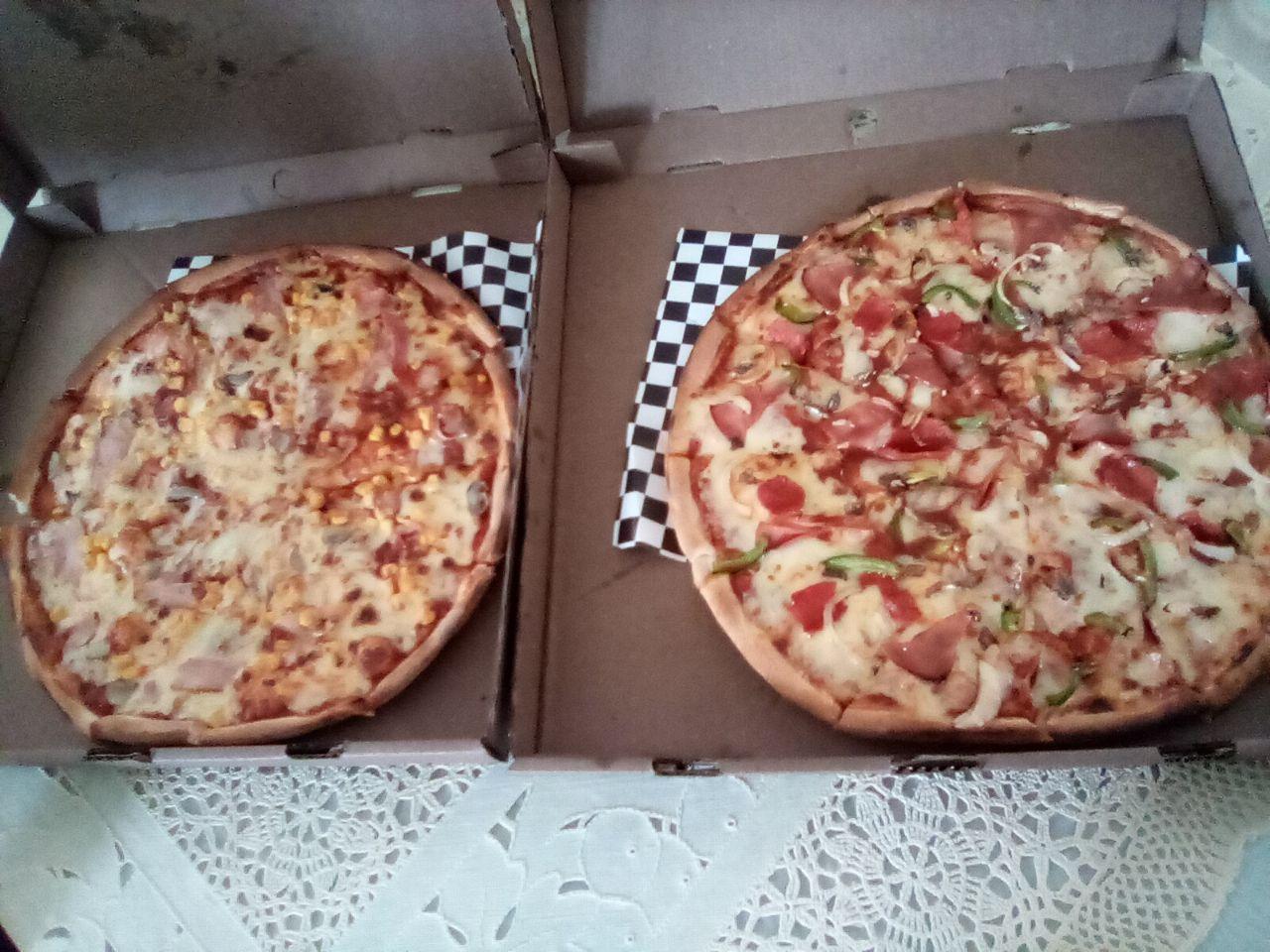 eng-esp-an-afternoon-of-pizza-una-tarde-de-pizza-blurt